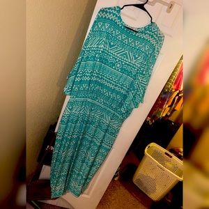 Womens Plus Size REBDOLLS dress